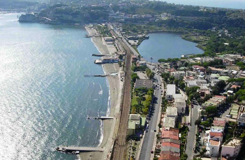 A rischio la balneabilità sul litorale di Pozzuoli A rischio la balneabilità sul litorale di Pozzuoli