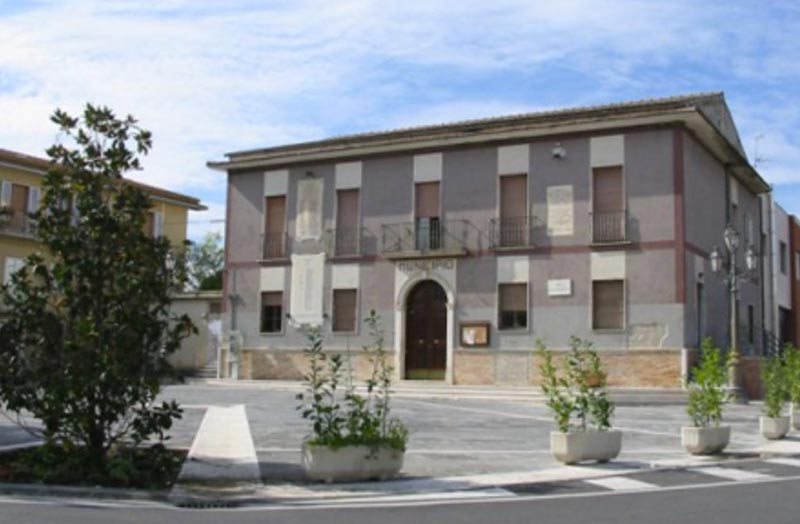Volontariato e Istituzioni per promuovere la salute Volontariato e Istituzioni per promuovere la salute